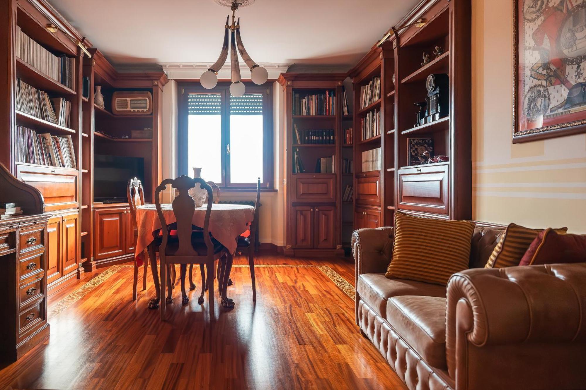 Отель Regal House Roma Navigatori 23 Экстерьер фото