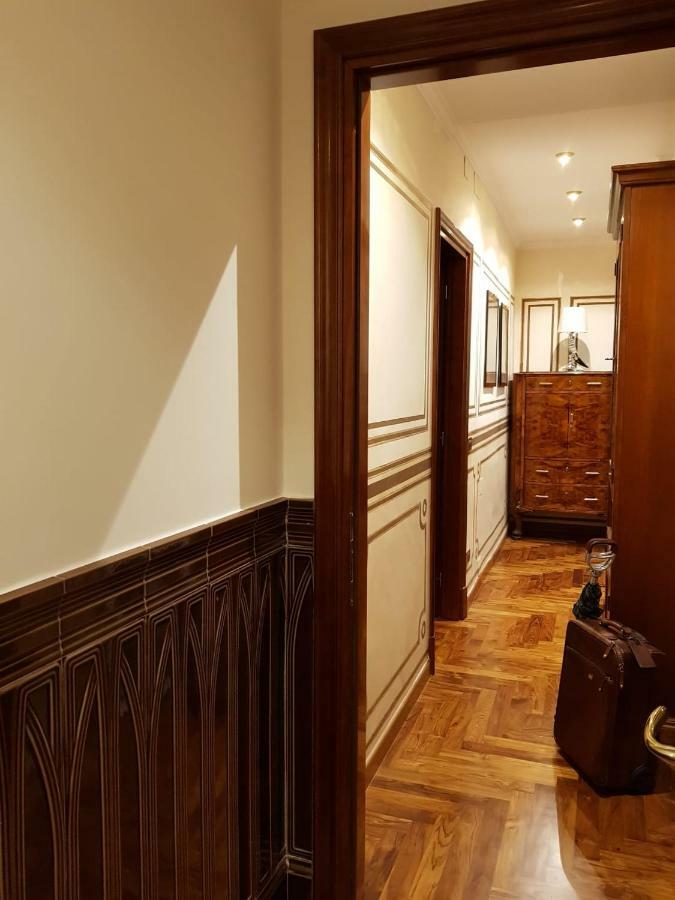 Отель Regal House Roma Navigatori 23 Экстерьер фото